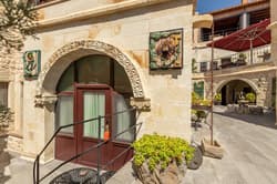 Elysion Cave Suites