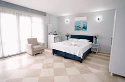 Moon & Sun Hotel