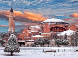 Ezkar Bathonea Art İstanbul Hotel