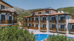 Club Nur Hotel