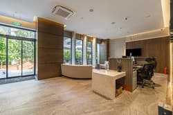 Nuca Hotel