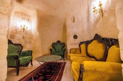 Signature Cave Premium Suites