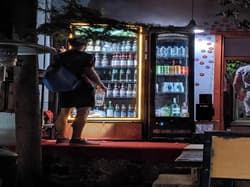 Kuyu Beergarden & Hostel