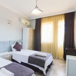 Rayana Hotel