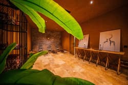 Theremotehotel