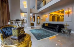 Real King Residence Hotel