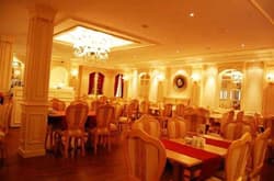 Albatros Premier Hotel
