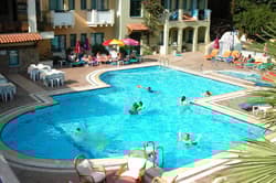 Montebello Deluxe Hotel