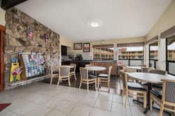 Econo Lodge Inn & Suites Hoquiam