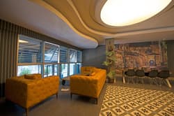 Point Beach Hotel