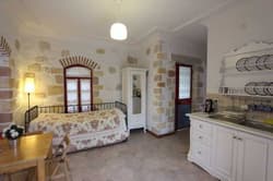 Alacati Zeytin Konak