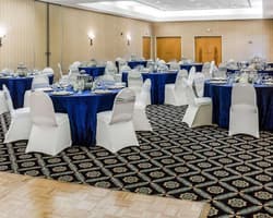 Quality Suites Lake Wright - Norfolk Airport
