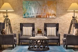 Embassy Suites by Hilton Austin Downtown South Con