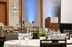 Embassy Suites by Hilton Atlanta at Centennial Oly