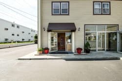 Econo Lodge West Yarmouth Area