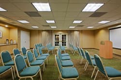 La Quinta Inn and Suites USF - Busch Gardens
