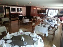 Hotel Midi