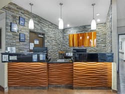 Best Western Plus Prairie Inn