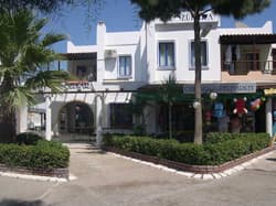 Ozukara 1 Apart