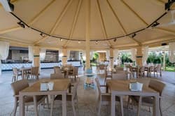 Palmeras Beach Hotel