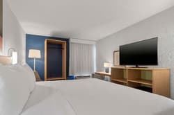 Spark by Hilton Grand Prairie