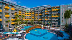 Senza Grand Santana Hotel