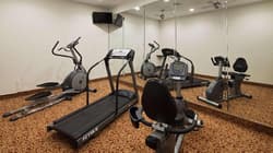 Best Western Cleveland Inn & Suites