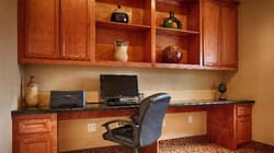 Best Western Cleveland Inn & Suites