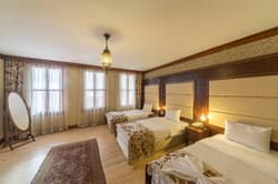 Lalinn Hotel