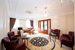 Aren Suites