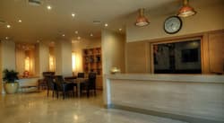 Lvzz Hotel