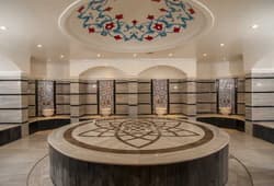 Dream World Resort & Spa