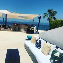 Med-Inn Boutique Hotel
