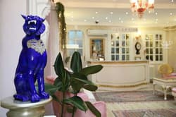 Romantic Hotel