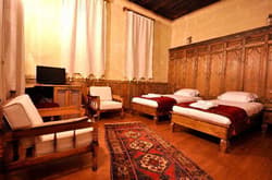 Hasse Cave Konak