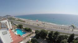 First Class Hotel