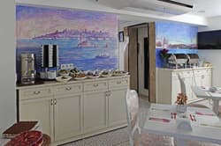Leyenda Hotel 