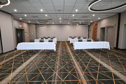 Holiday Inn Cleveland - Mayfield