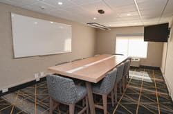 Holiday Inn Cleveland - Mayfield