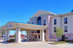 Holiday Inn Express & Suites Cleveland