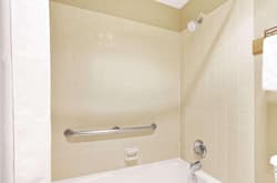 Super 8 by Wyndham Albany