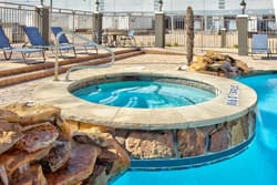 La Quinta Inn and Suites South Grand Prairie