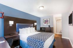 Days Inn by Wyndham Austin/University/Downtown