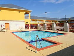 Scottish Inn & Suites Houston