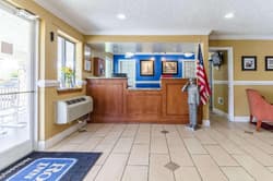 Rodeway Inn & Suites Jacksonville Near Camp Lejeun