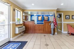 Rodeway Inn & Suites Jacksonville Near Camp Lejeun