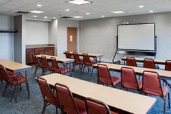 Holiday Inn Express Hotel & Suites Jacksonville
