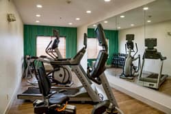 Holiday Inn Express Hotel & Suites Jacksonville