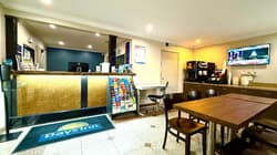 Days Inn by Wyndham Los Angeles LAX Manhattan Beac