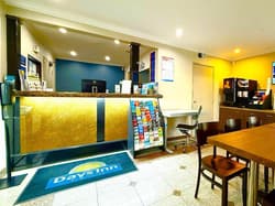 Days Inn by Wyndham Los Angeles LAX Manhattan Beac